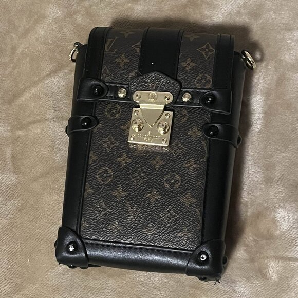 Louis Vuitton Monogram Verticale Trunk Pochette - Picture 1 of 3